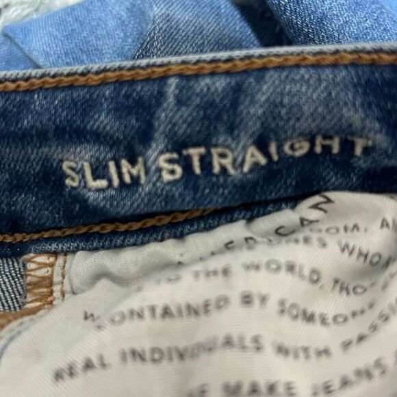 5/$25 American Eagle Slim Straight High Rise Ripped Jeans - Picture 4 of 5